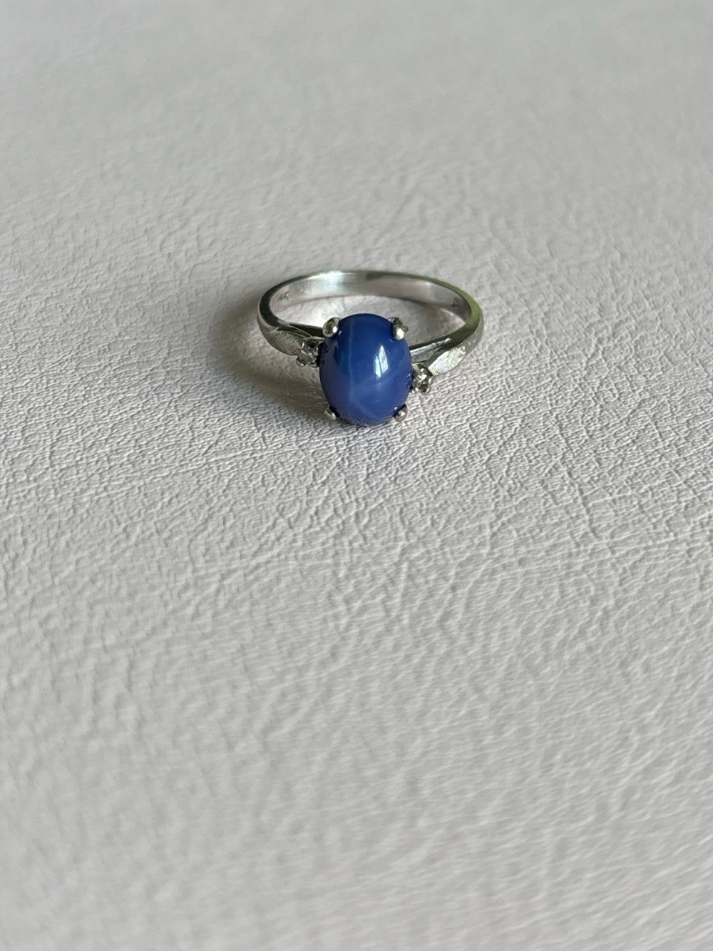 14k White Gold Lindy Star Sapphire Ring